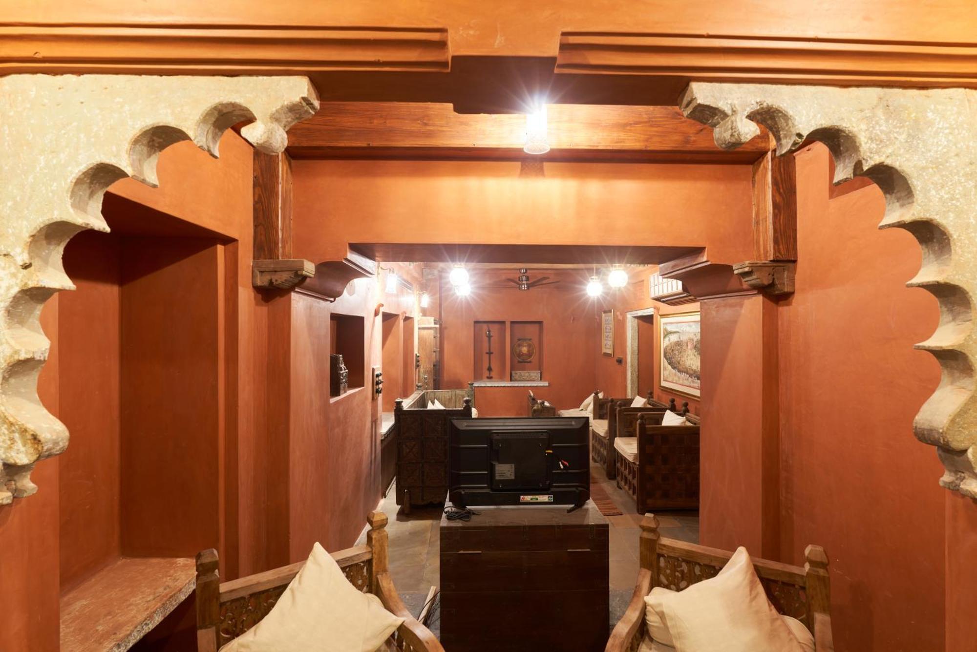 Kaladwas Lal Haveli Hotel Udaipur Exterior photo